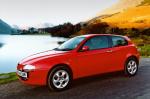 Alfa Romeo 147 3-Door 2001 года (UK)